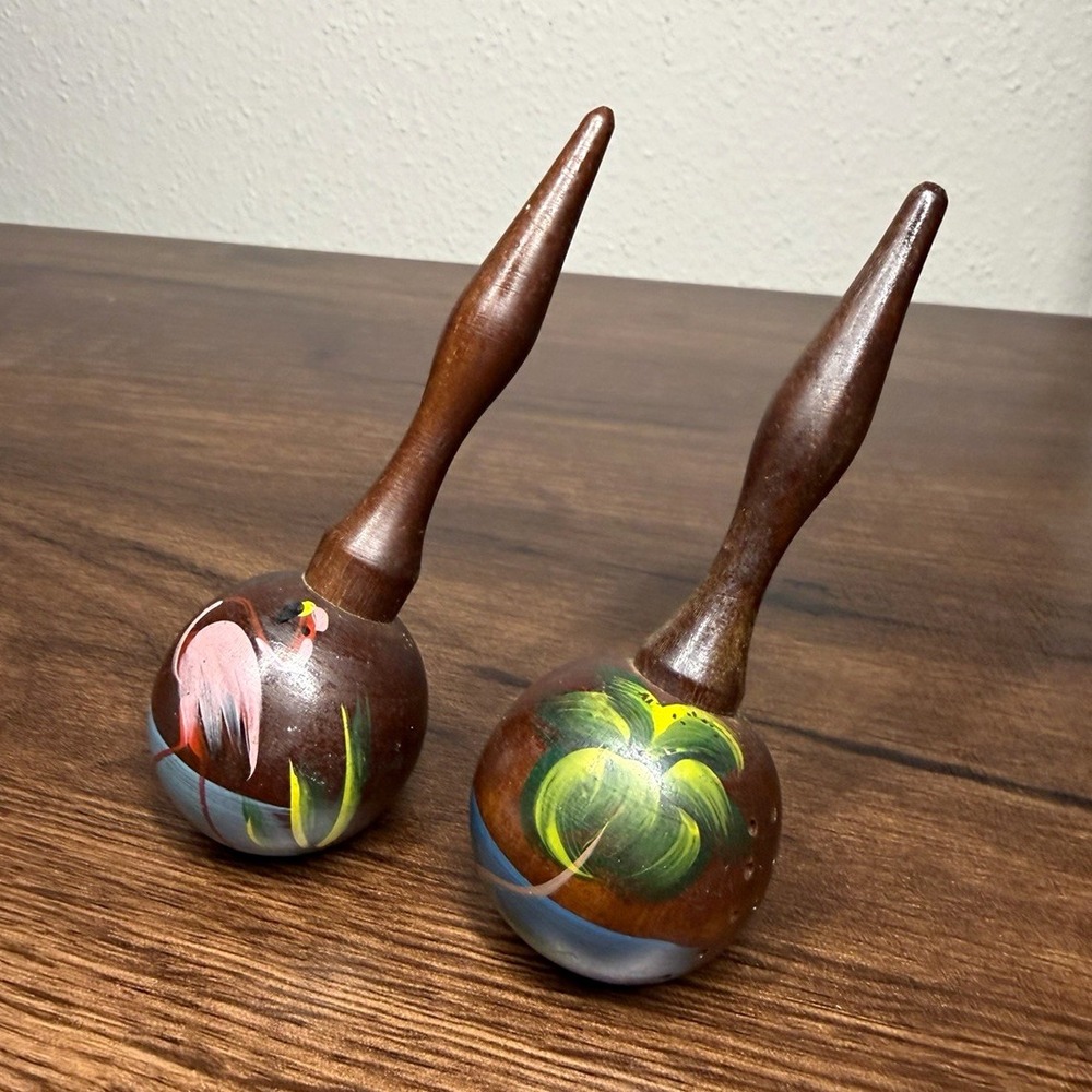 Wood Salt an Pepper shakersMaracas Pair Hand Painted Flamingo & Palm Tree, Maui
